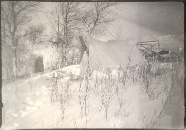 tent1_jpg
